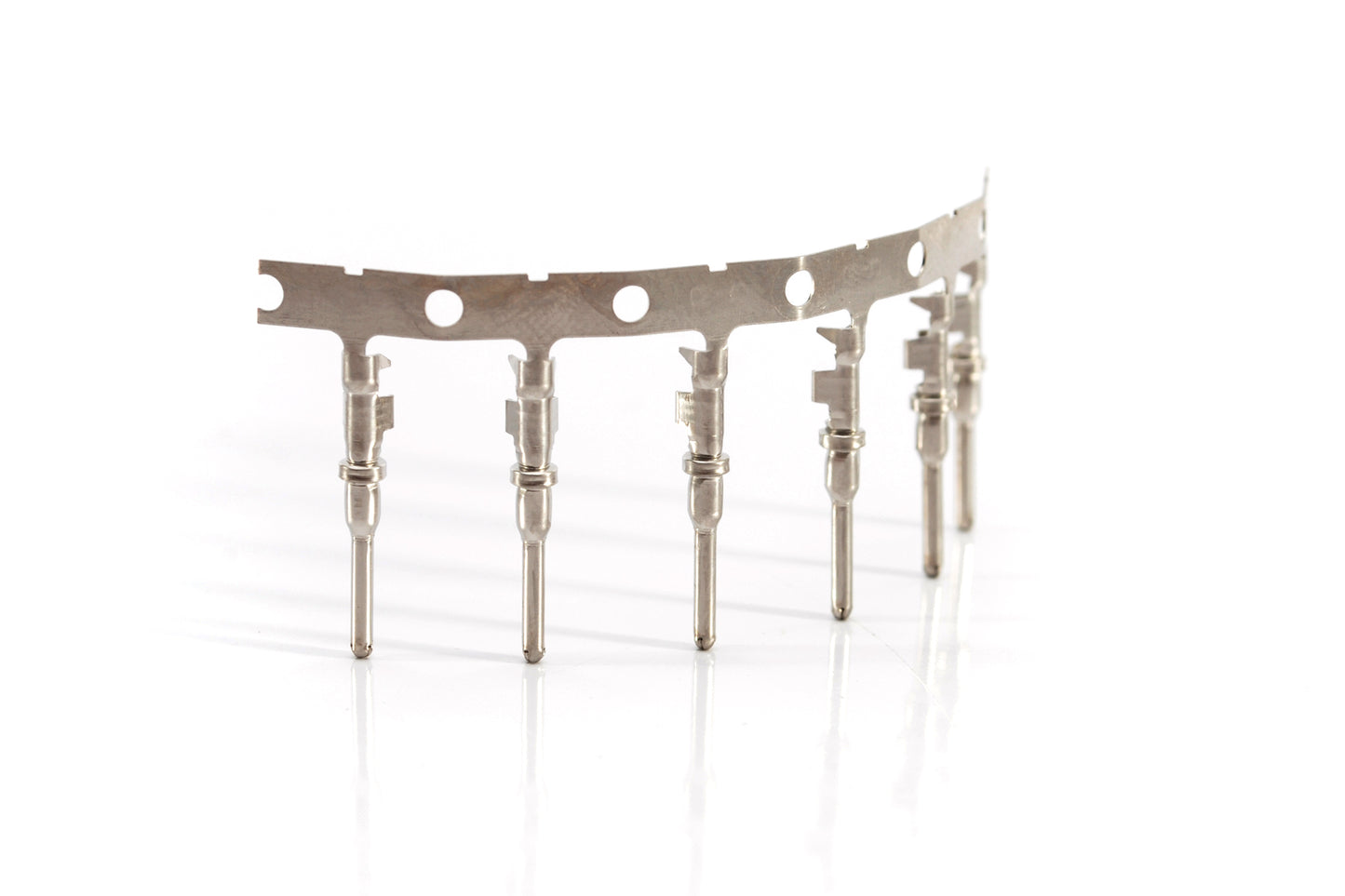 AT60-16-0177 Size 16 Male Stamped & Formed Contact, Tin Plated, Wire Range 16-18AWG 4000 pcs. Reel