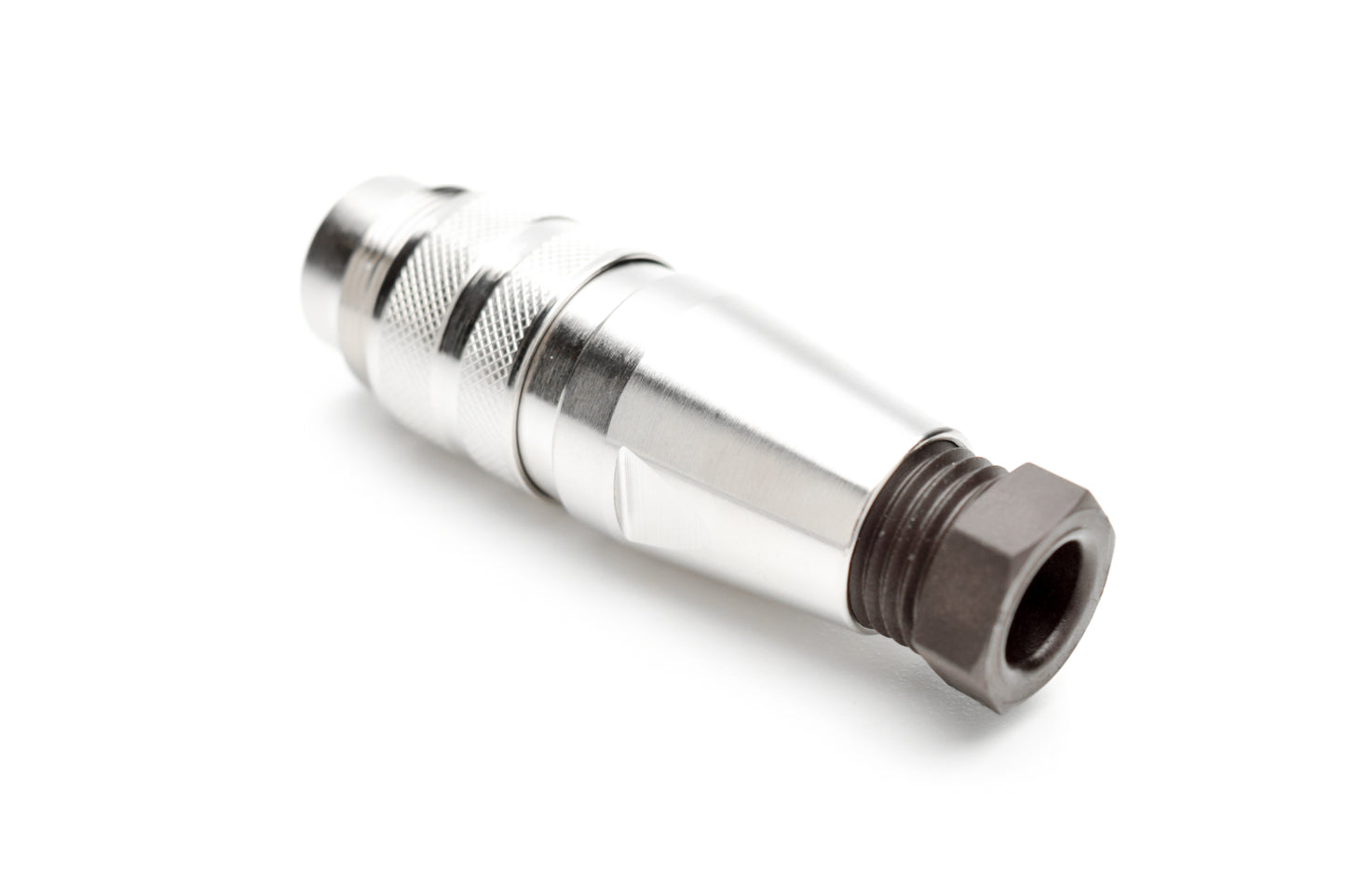 C091 31H008 100 2 Male Connectors with internal strain relief and metal locking ring. Complete EMI shielding in the fully mated and locked position (EMI security). Screw locking according to IEC 61076-2-106. Contacts included.