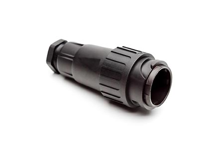 C016 10H017 003 1 17+PE Male cable connector with strain relief and clamping ring. For use with crimp contacts (sold separately).