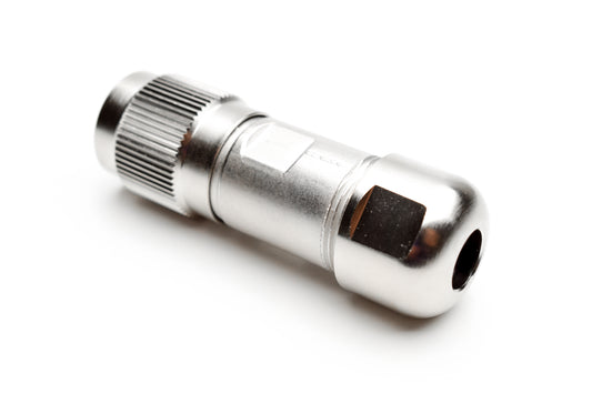 C091 11D004 000 4 Female Connectors with internal strain relief and metal locking ring. Complete EMI shielding in the fully mated and locked position (EMI security). Screw locking according to IEC 61076-2-106. Fully intermateable with C091D connectors.