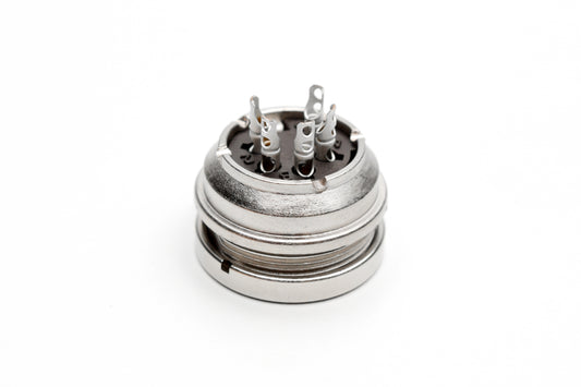 C091 31G005 100 2 Rear mounting female metal Connectors with O-ring seal and ring nut mount (hex nut available upon request). Complete EMI shielding in the fully mated and locked position (EMI security). Contacts included.
