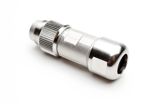 C091 31H004 102 4 Male Connectors with internal strain relief and metal locking ring. Complete EMI shielding in the fully mated and locked position (EMI security). Screw locking according to IEC 61076-2-106.