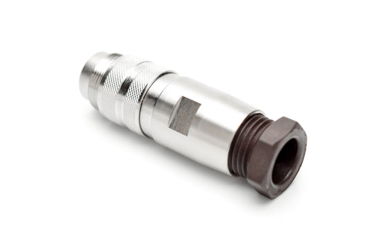 C091 31H005 101 2 Male Connectors with internal strain relief and metal locking ring. Complete EMI shielding in the fully mated and locked position (EMI security). Screw locking according to IEC 61076-2-106. Contacts included.