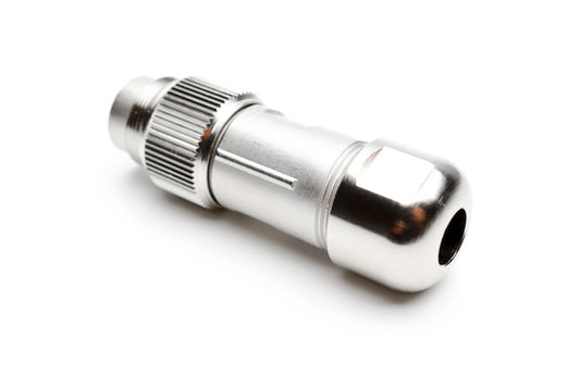 C091 31H008 101 4 Male Connectors with internal strain relief and metal locking ring. Complete EMI shielding in the fully mated and locked position (EMI security). Screw locking according to IEC 61076-2-106.