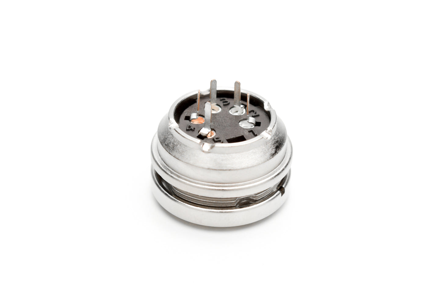 C091 61G005 110 2 Rear mounting female metal Connectors with O-ring seal and ring nut mount (hex nut available upon request). Complete EMI shielding in the fully mated and locked position (EMI security). Tin plated solder area. Contacts included.