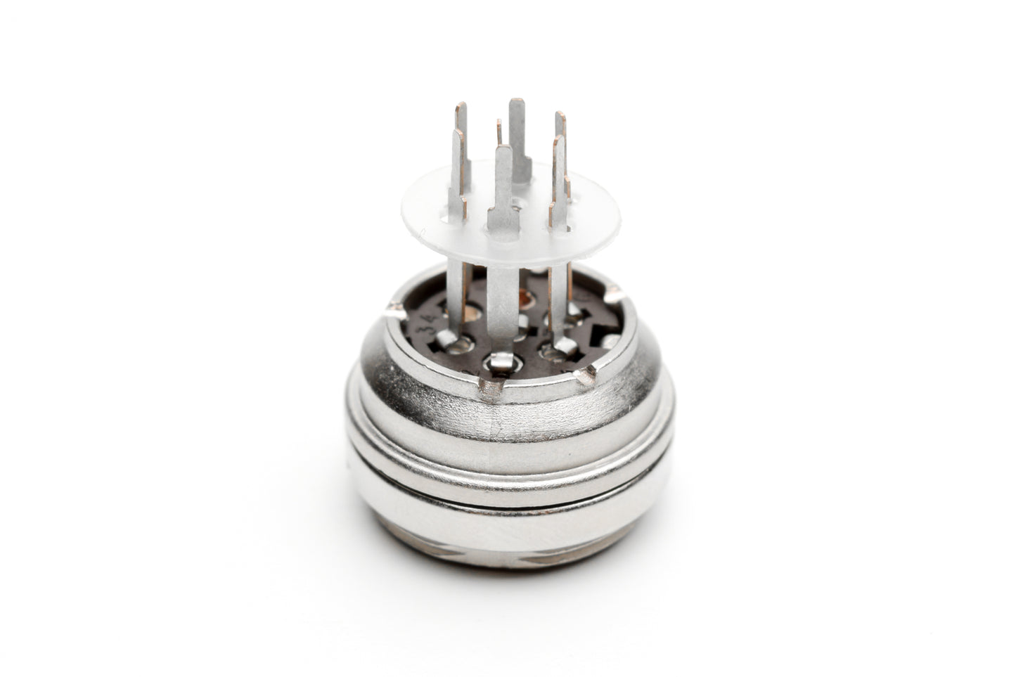 C091 61G007 130 2 Rear mounting female metal Connectors with O-ring seal and ring nut mount (hex nut available upon request). Complete EMI shielding in the fully mated and locked position (EMI security). Tin plated solder area. Contacts included.