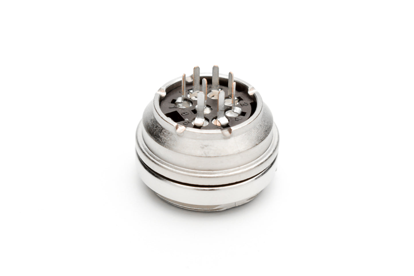 C091 61G008 110 2 Rear mounting female metal Connectors with O-ring seal and ring nut mount (hex nut available upon request). Complete EMI shielding in the fully mated and locked position (EMI security). Tin plated solder area. Contacts included.