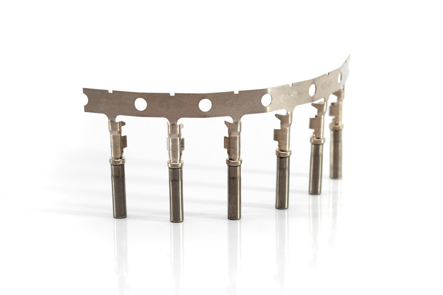 AT62-16-0122 Stamped & Formed, Nickel Plated, Female Contact, Size 16, 16-18AWG, 4000 pcs. Reel. 1062-16-0122