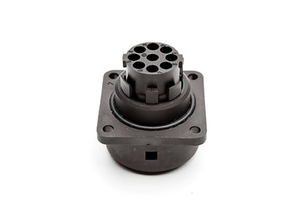 C016 10G008 000 1 8+PE Female receptacle with mounted gasket. Mounting hole Ø26.2. Suitable sealing for screws must be provided. For use with crimp contacts (sold separately).