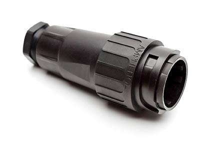 C016 10H008 003 1 8+PE Male cable connector with strain relief and clamping ring. For use with crimp contacts (sold separately).