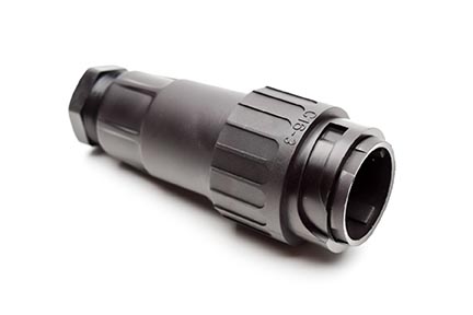 C016 10H014 003 1 14+PE Male cable connector with strain relief and clamping ring. For use with crimp contacts (sold separately).
